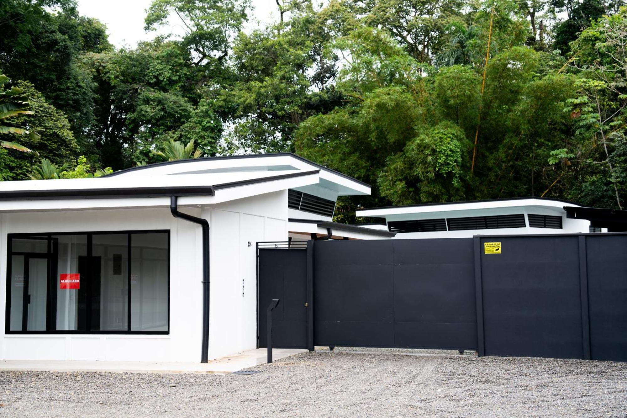 Tamandua Homes El Centro De Uvita Exterior photo